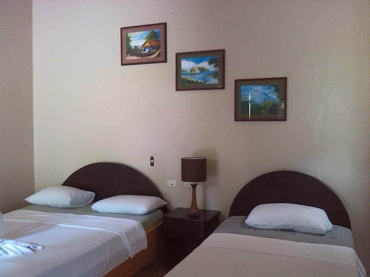 Hotel Vista Al Tortuguero Cariari  Экстерьер фото