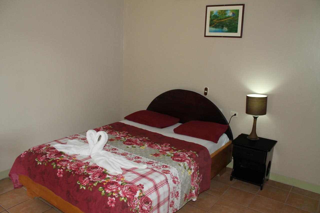 Hotel Vista Al Tortuguero Cariari  Экстерьер фото