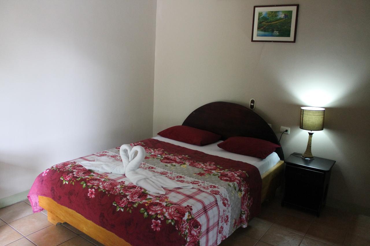 Hotel Vista Al Tortuguero Cariari  Экстерьер фото